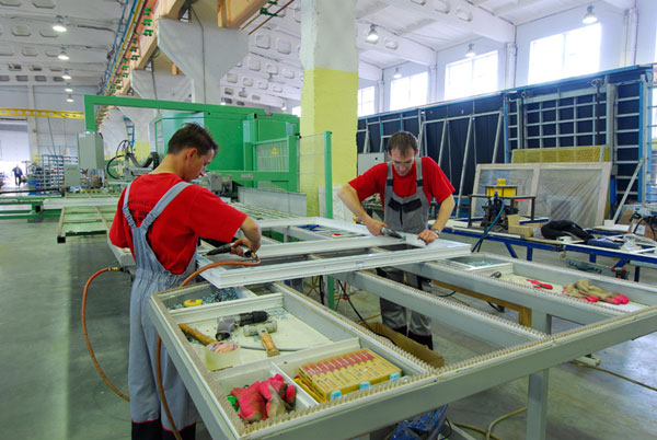 Фирма по остеклению балконов в Верея и Московской области Верея